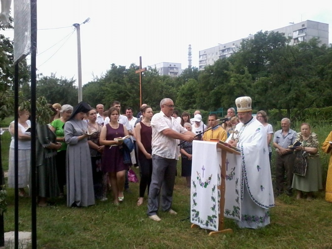 Молитва за Україну та її народ у свято Святого Духа у Харкові